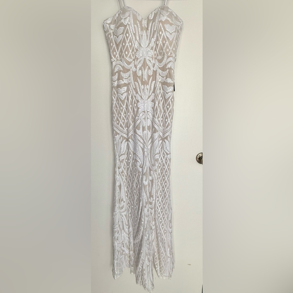Lulu's White Strapless Sequins Dress